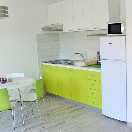 Apartments Zora Рогозница Экстерьер фото